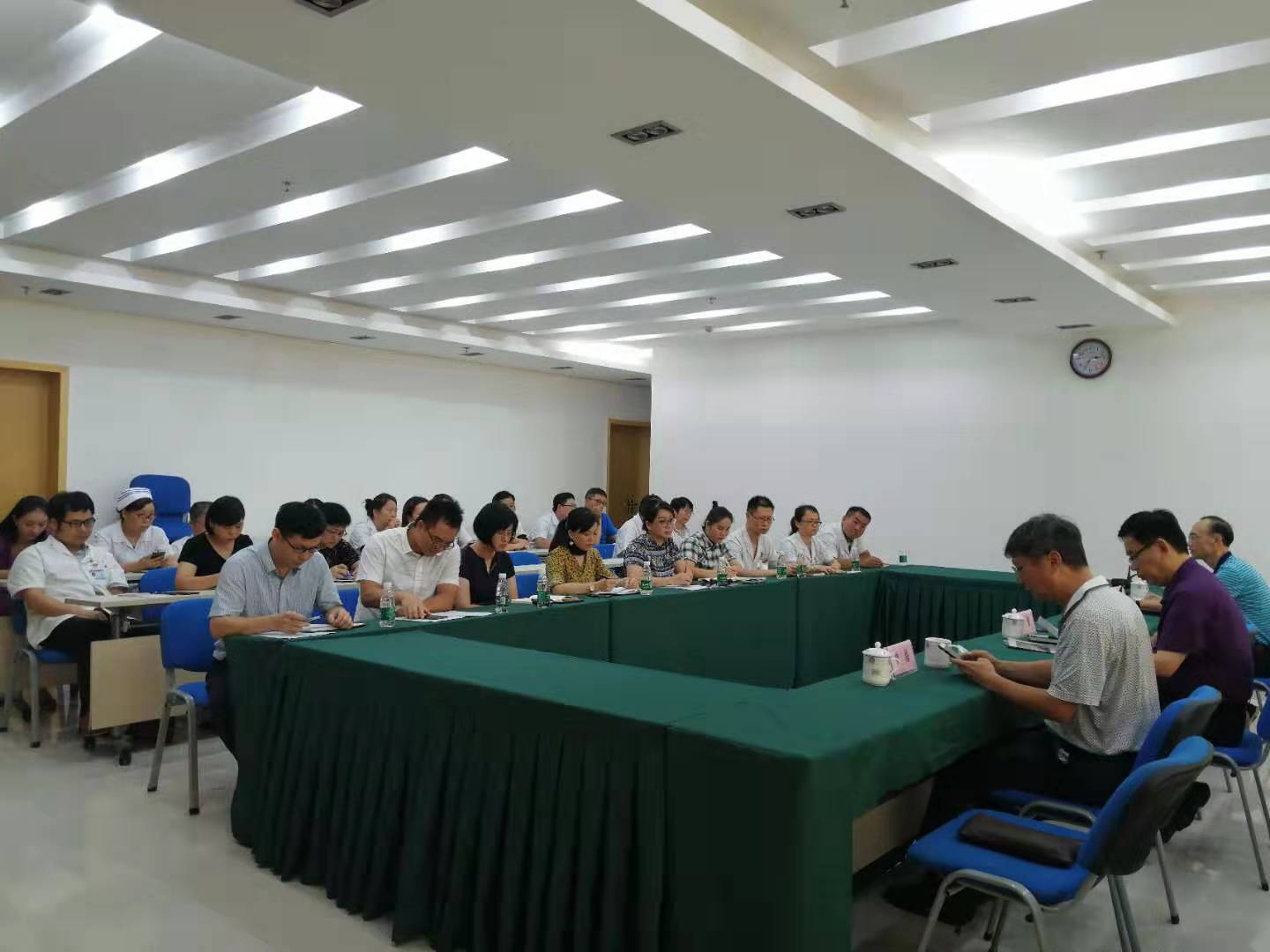 贛州市中醫院經濟運行分析報告會——劉欣欣攝.jpg